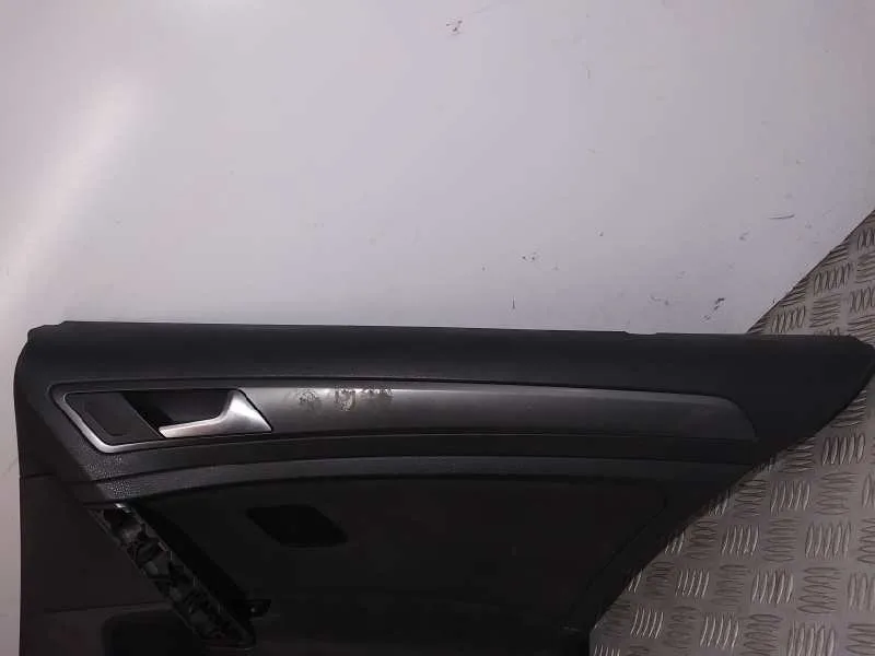Guarnecido Puerta Trasera Derecha para Volkswagen Golf Vii Variant (Bv5)