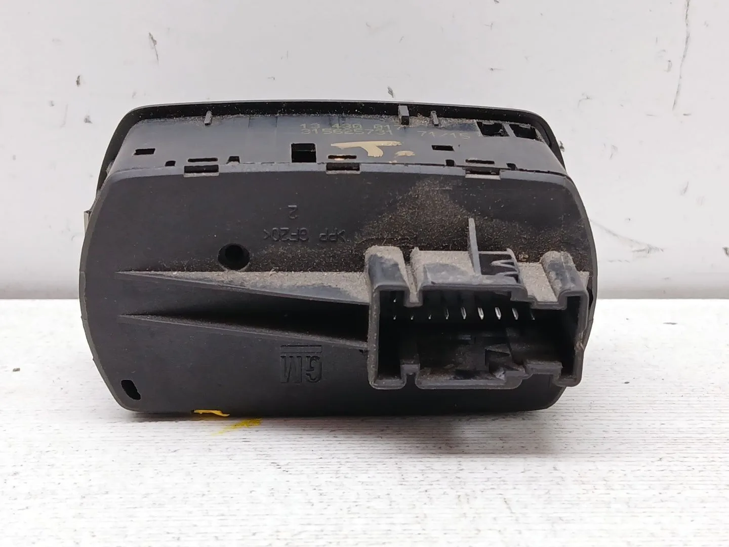 Mando Elevalunas Delantero Izquierdo para Opel Corsa E