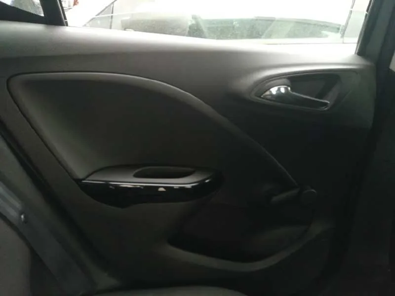 Guarnecido Puerta Trasera Izquierda para Opel Corsa E
