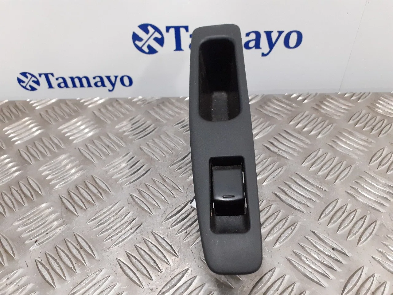 Mando Elevalunas Trasero Izquierdo para Nissan Qashqai (J10)