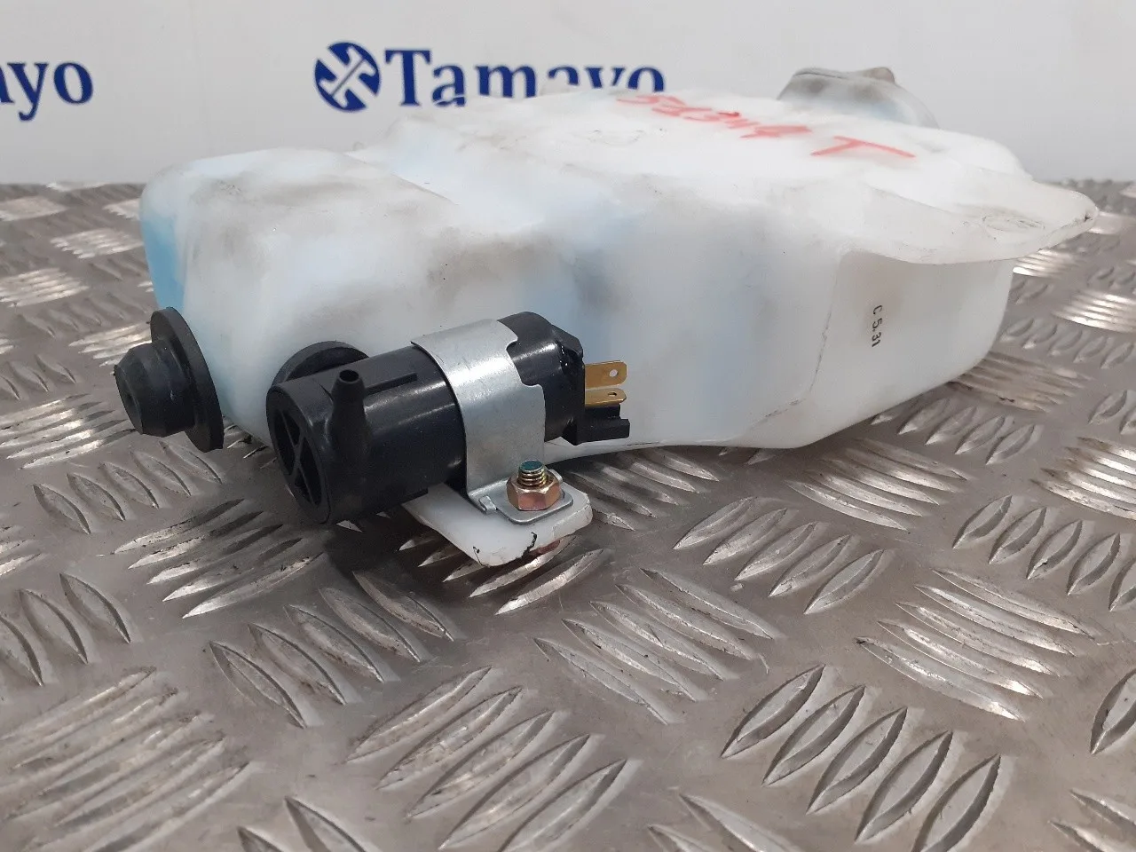 Deposito Limpia para Mitsubishi Montero (V60/V70)