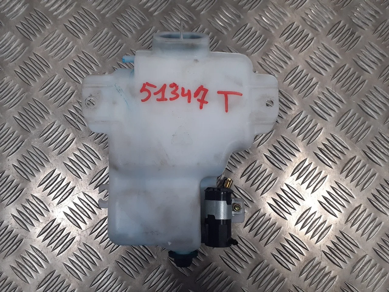 Deposito Limpia para Mitsubishi Montero (V60/V70)
