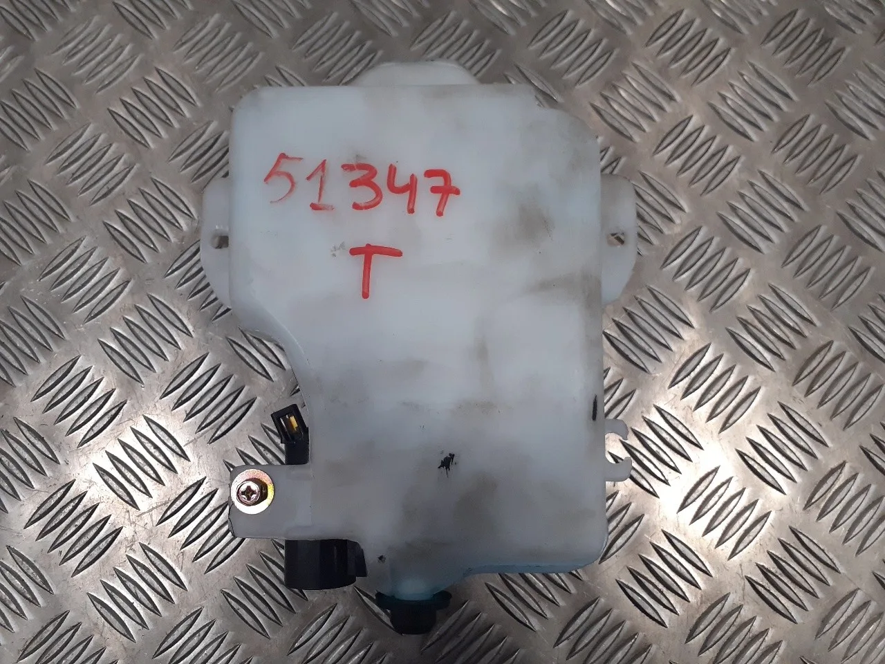 Deposito Limpia para Mitsubishi Montero (V60/V70)