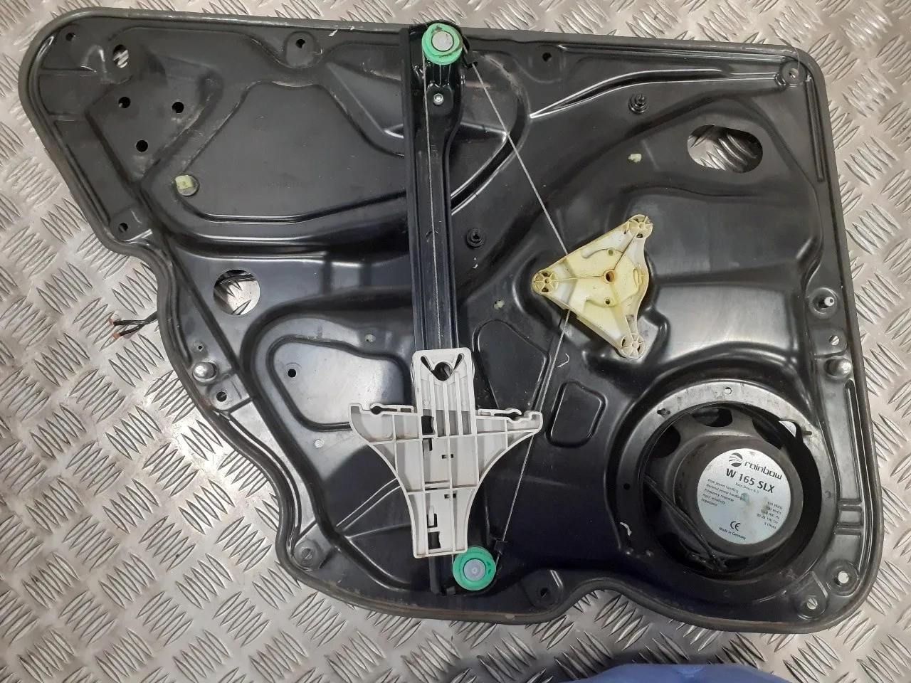 Elevalunas Trasero Derecho para Volkswagen Passat Variant (3C5)