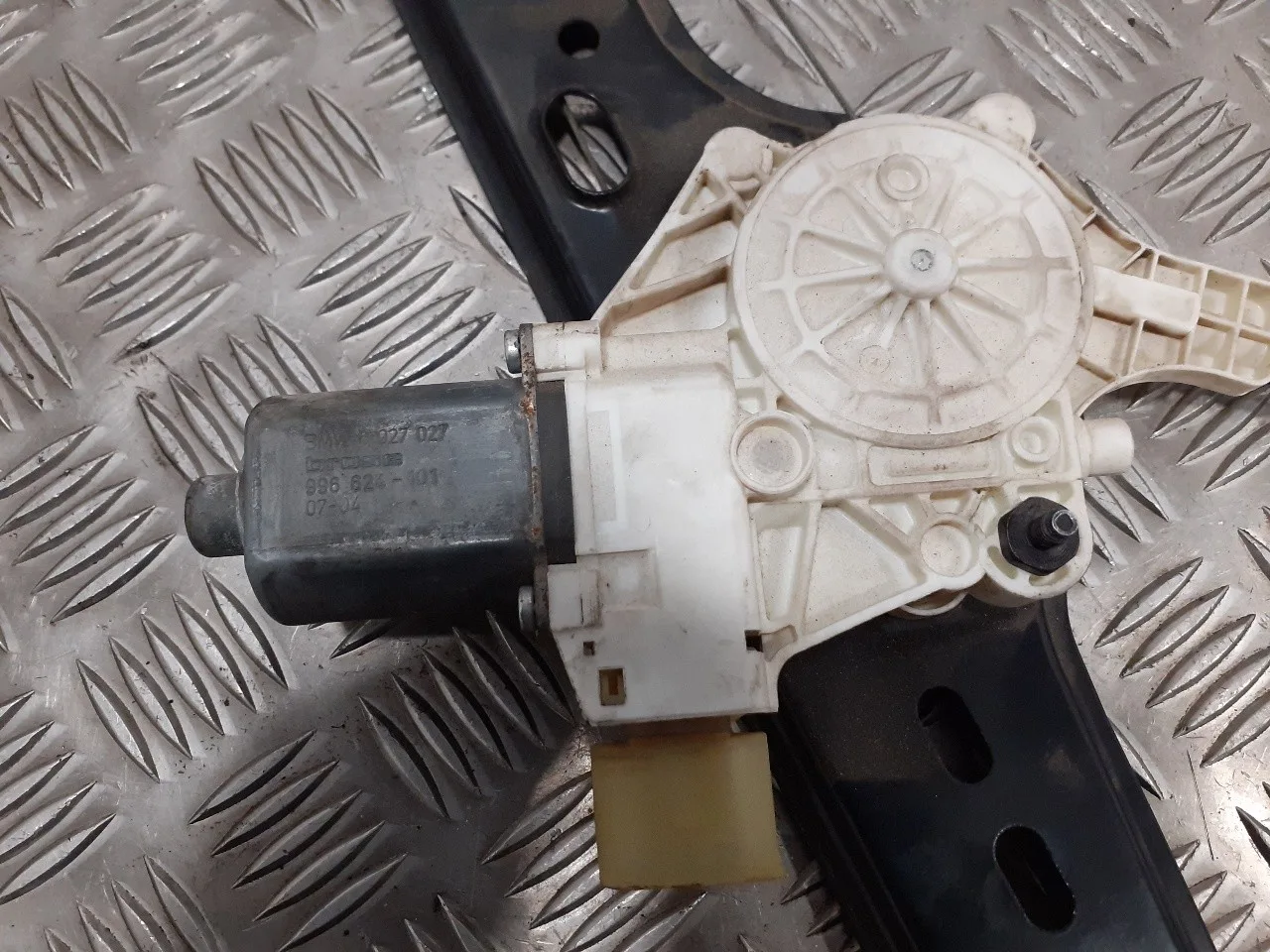 Elevalunas Delantero Izquierdo para Bmw Serie 3 Berlina (E90)