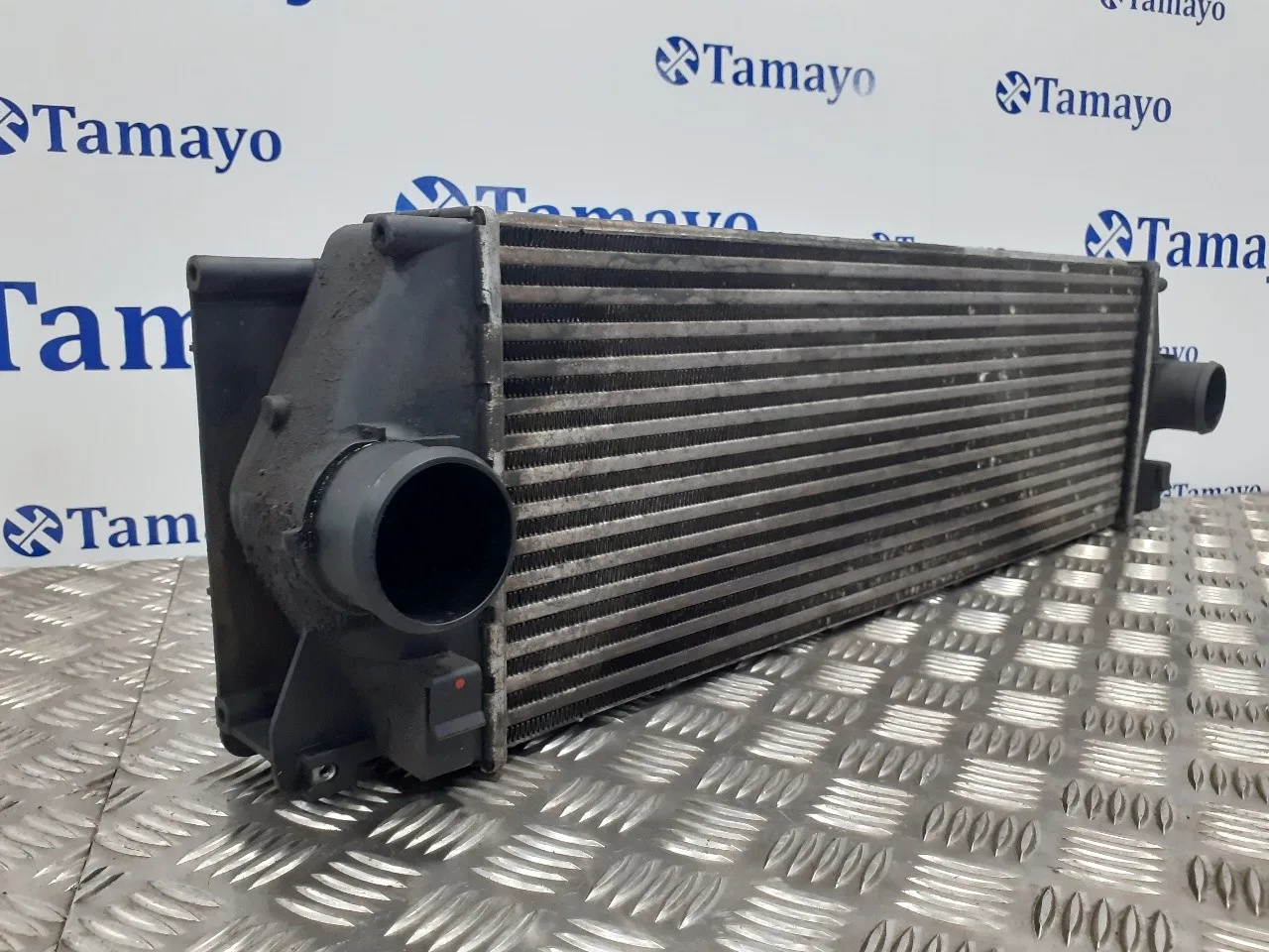 Intercooler para Mercedes-Benz Sprinterii Caja Cerrada (Desde 01.06)