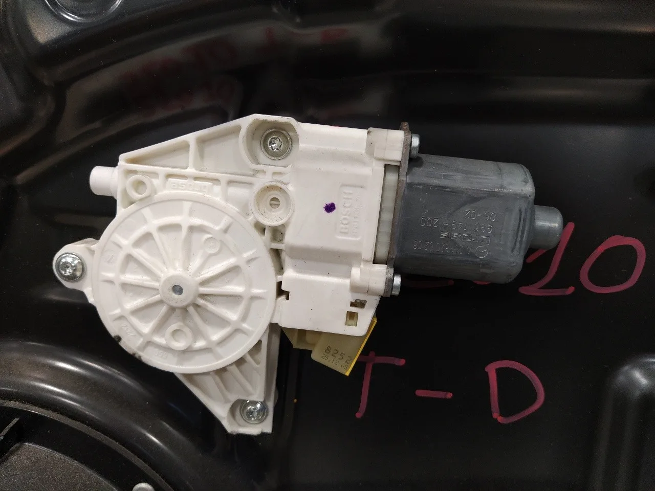 Elevalunas Trasero Derecho para Mercedes-Benz Clase R (W251)
