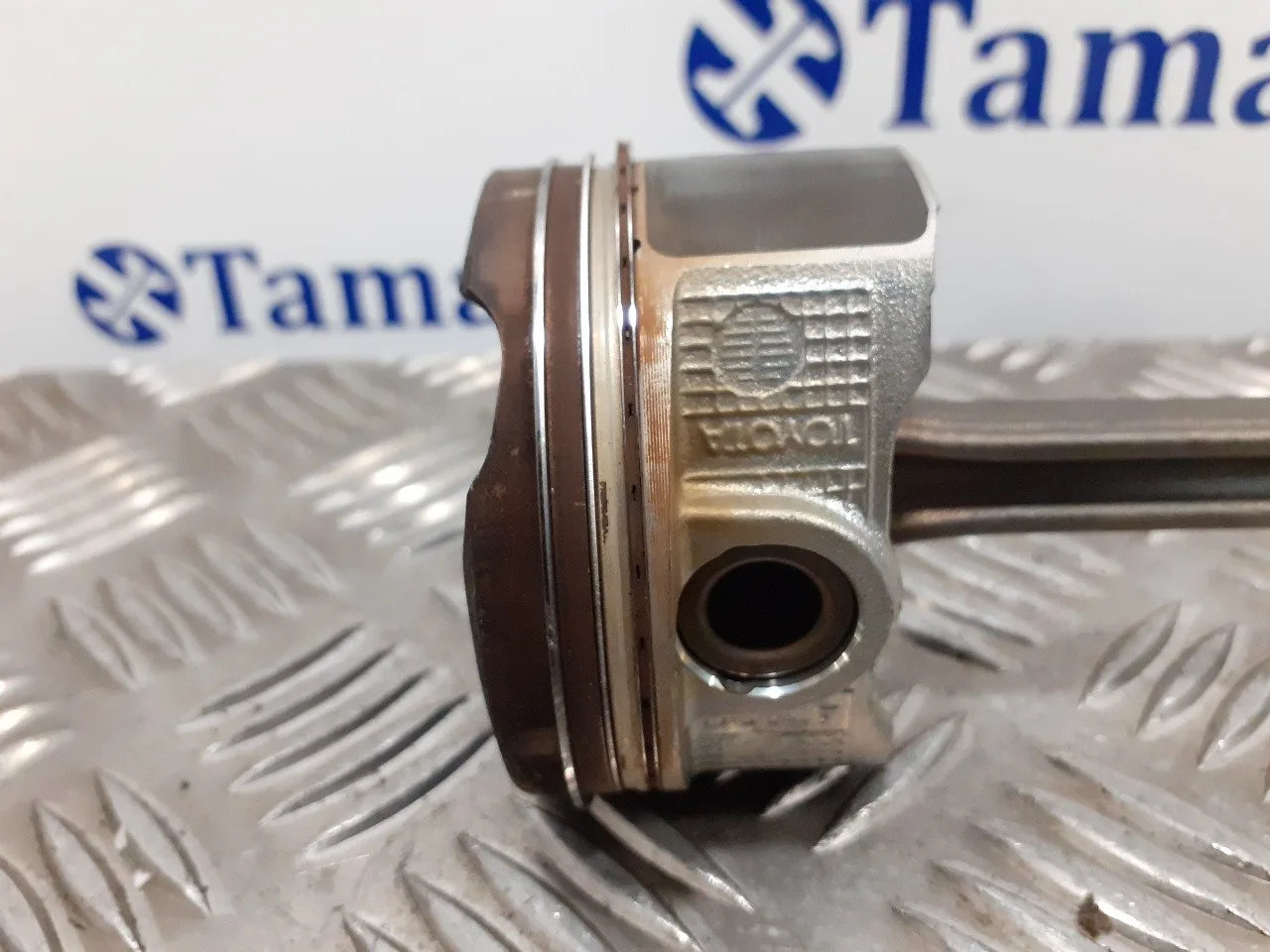 Piston para Toyota Auris