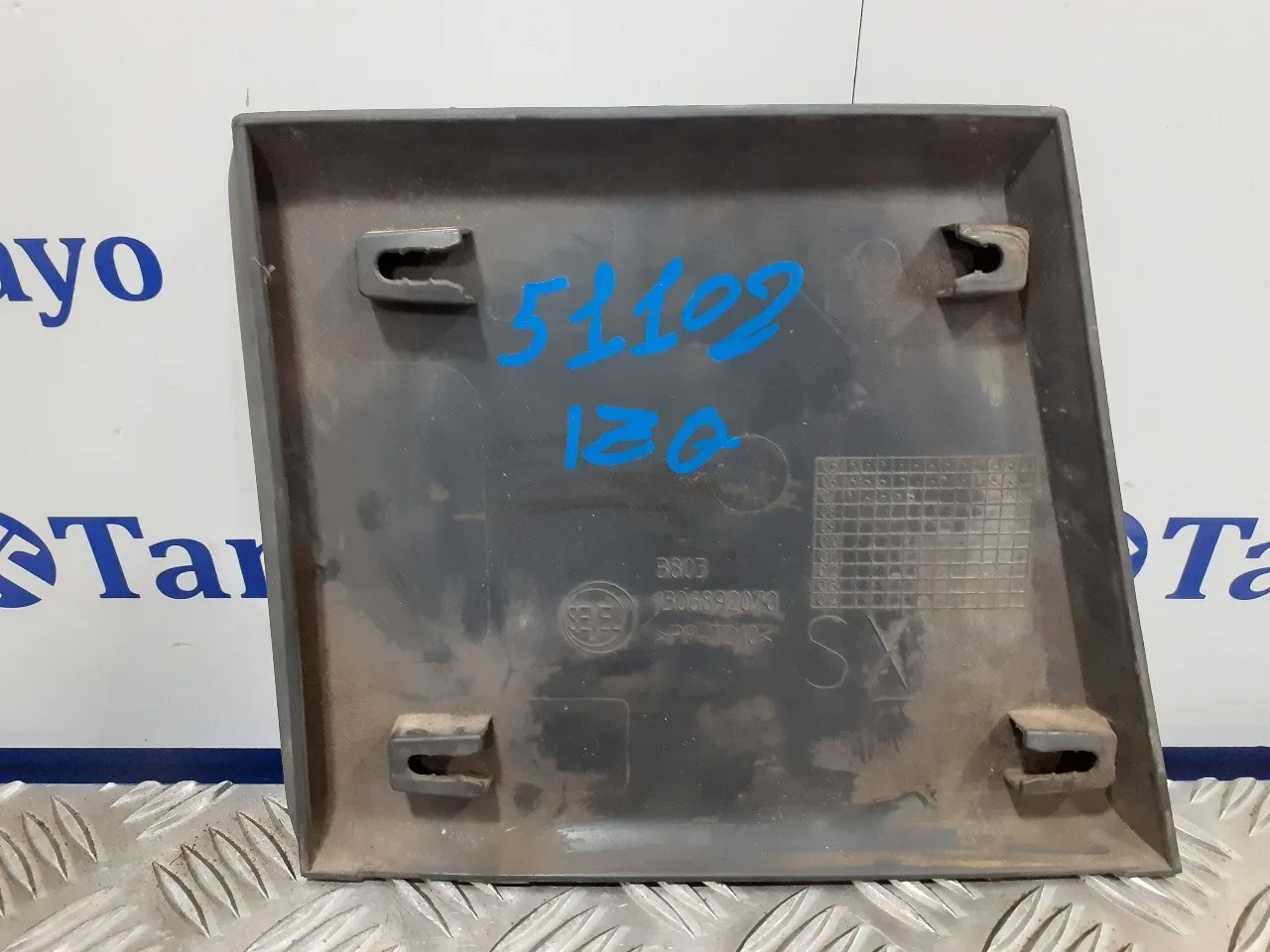 Moldura Exterior Delantera Izquierda para Peugeot Boxer Caja Cerr.techo Sobreelev.(Bat.4035)(335/440)(2007 =>