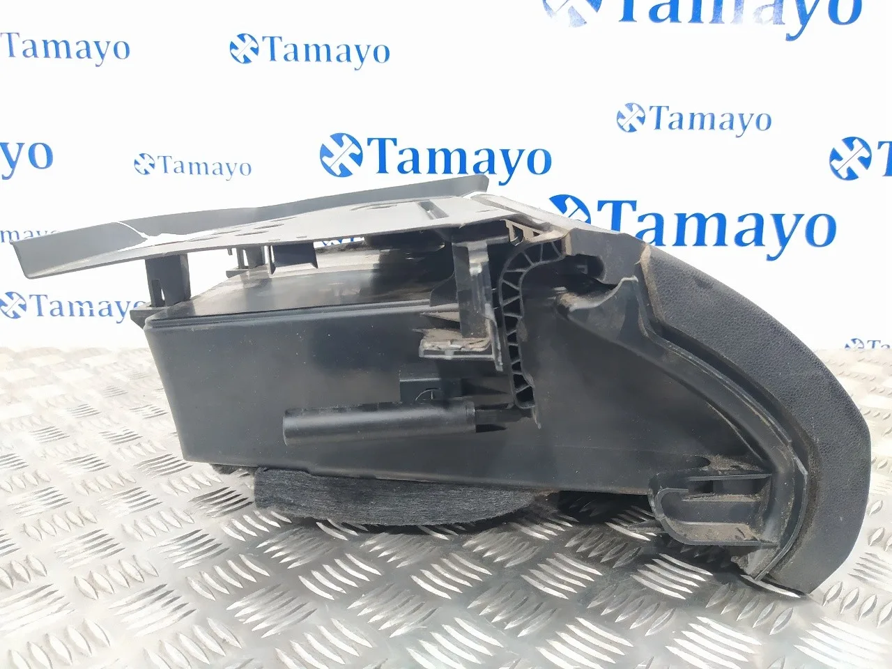 Guantera para Mercedes-Benz Clase A (W169)