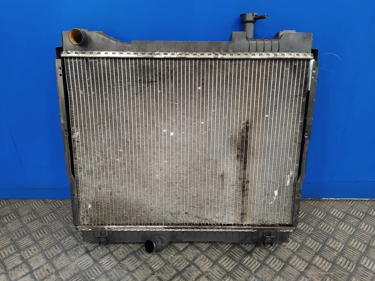 Radiador Agua para Nissan Cabstar ->09.06