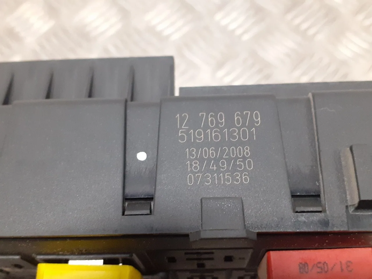 Caja Reles / Fusibles para Saab 9-3 Sport Sedan