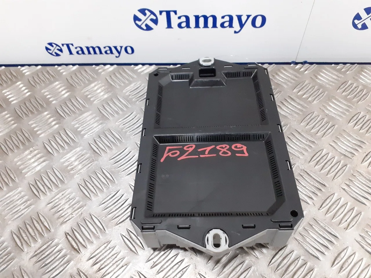 Caja Reles / Fusibles para Jaguar Xf
