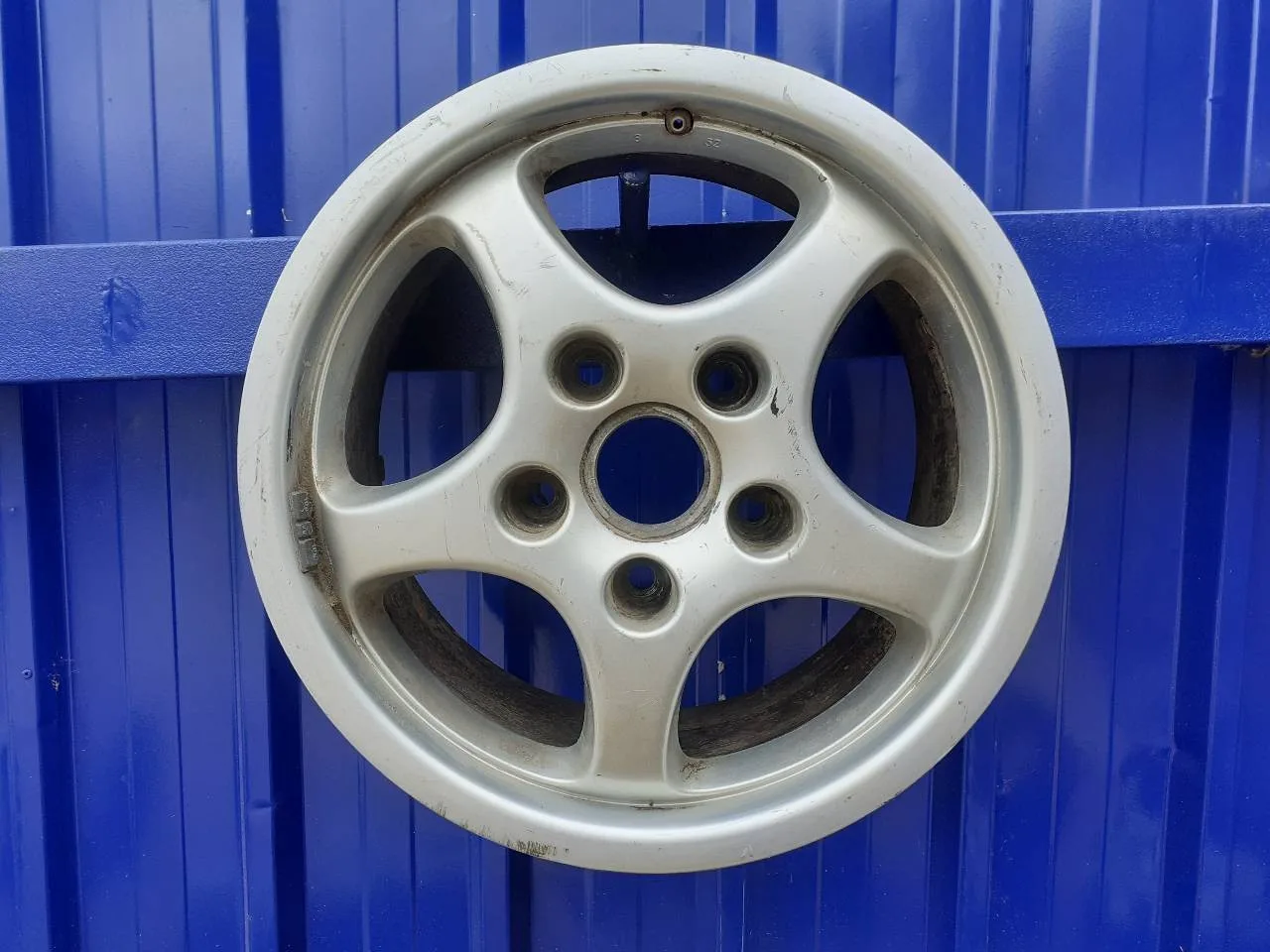 Llanta para Porsche 944