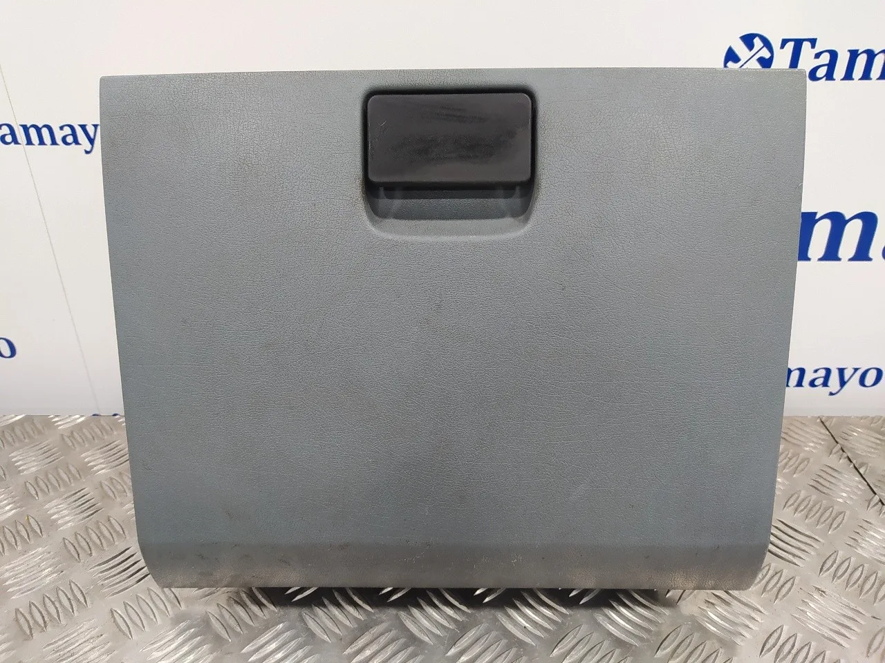 Guantera para Ford Transit Caja Cerrada '06