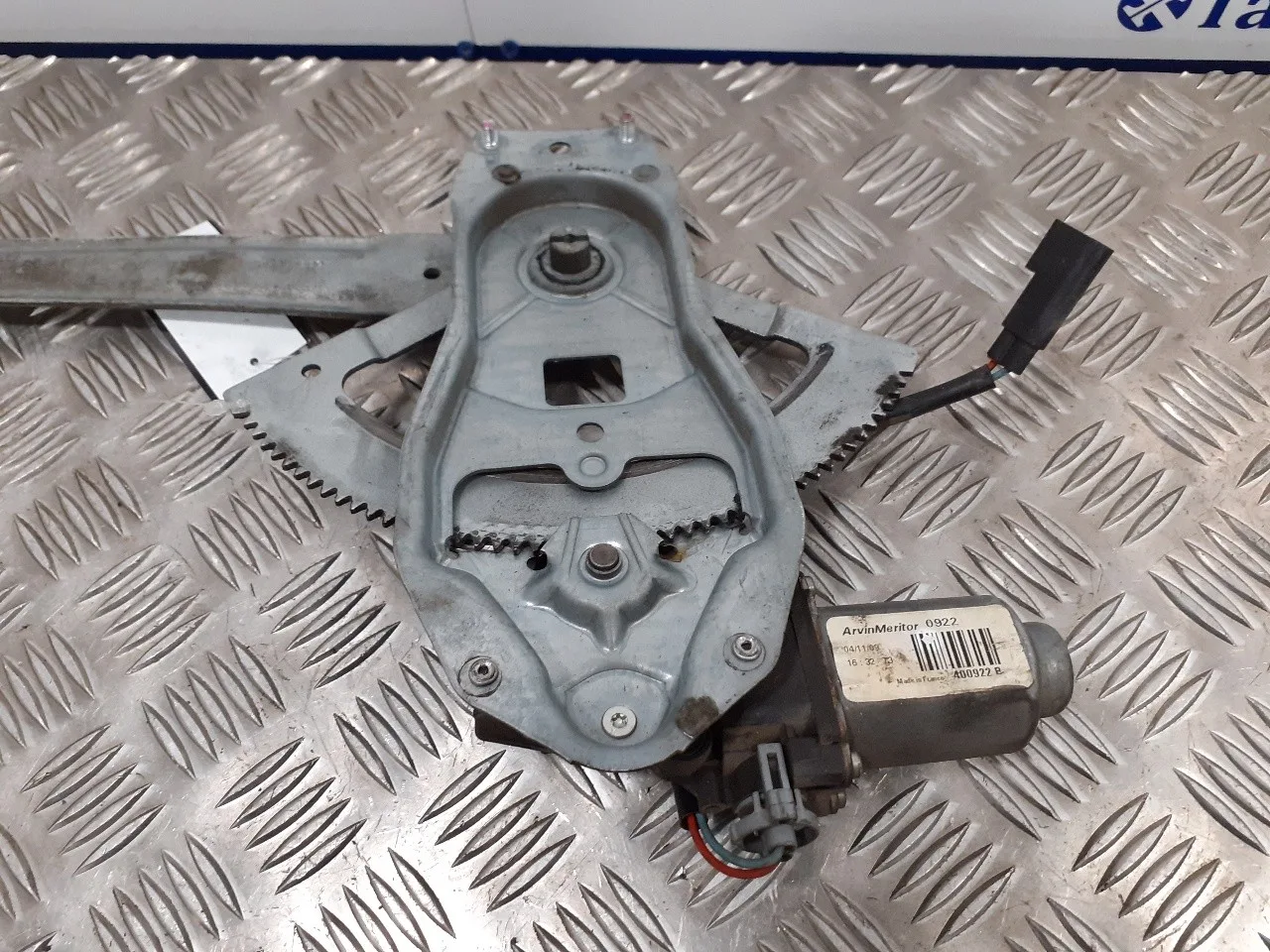 Elevalunas Delantero Derecho para Ford Transit Caja Cerrada '06