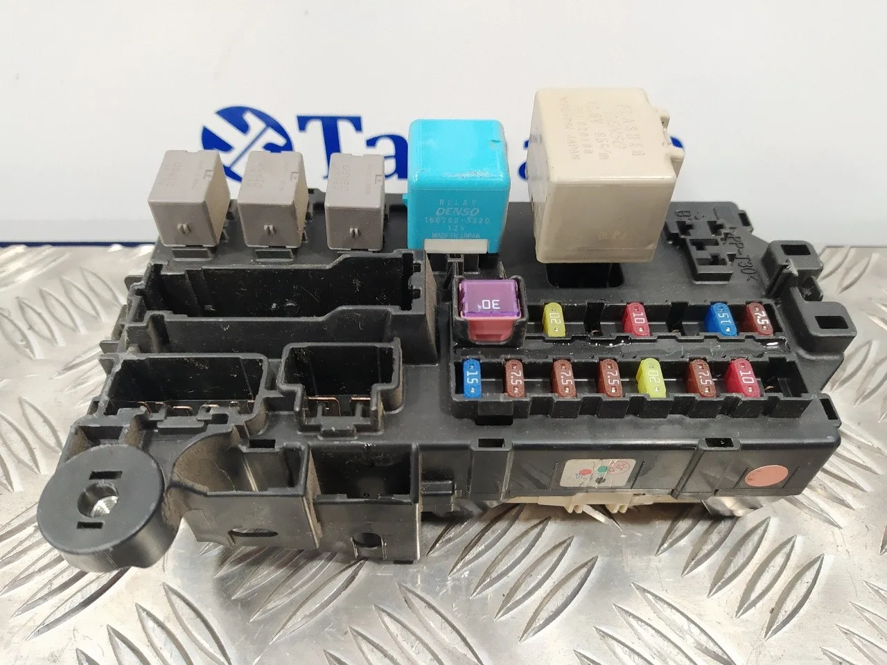 Caja Reles / Fusibles para Subaru Justy J13