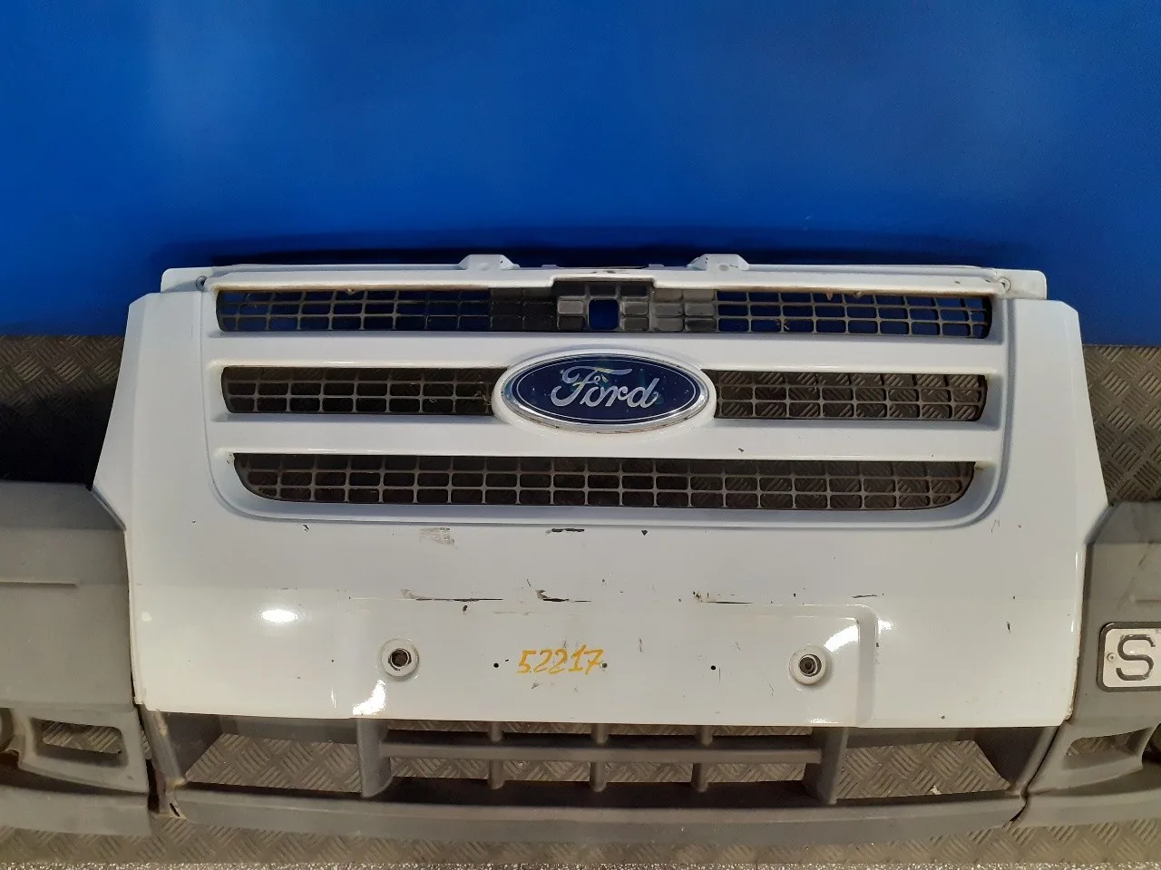 Paragolpes Delantero para Ford Transit Caja Cerrada '06