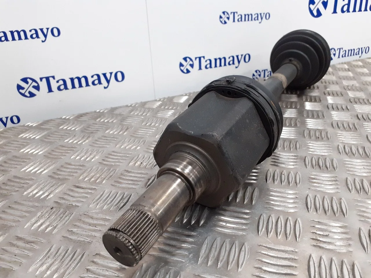 Transmision Delantera Izquierda para Ford Transit Caja Cerrada '06