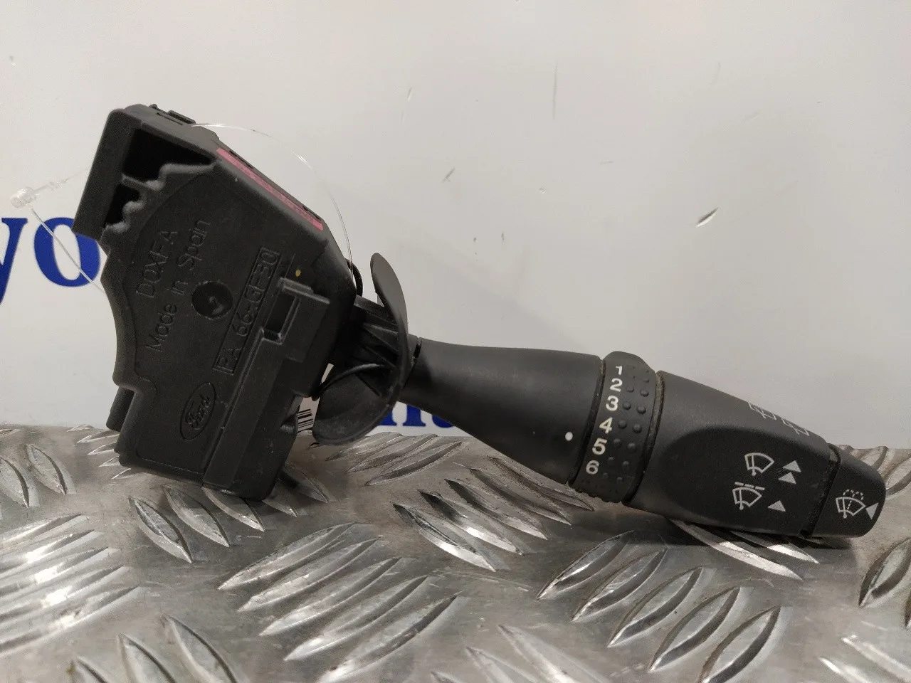 Mando Limpia para Ford Fiesta (Cbk)