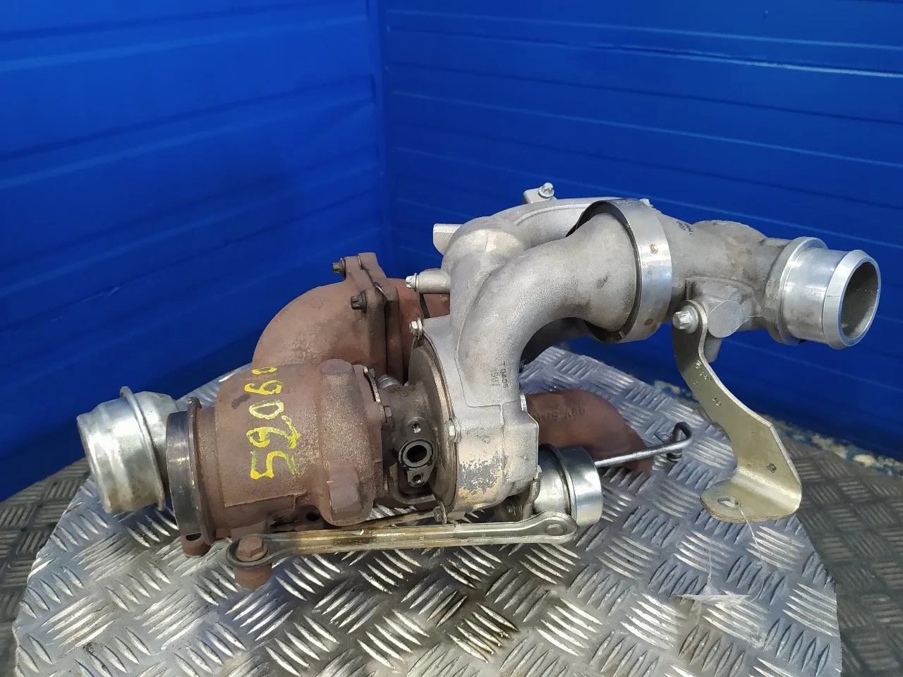 Turbo Reparacion para Mercedes-Benz Sprinterii Caja Cerrada (Desde 01.06)