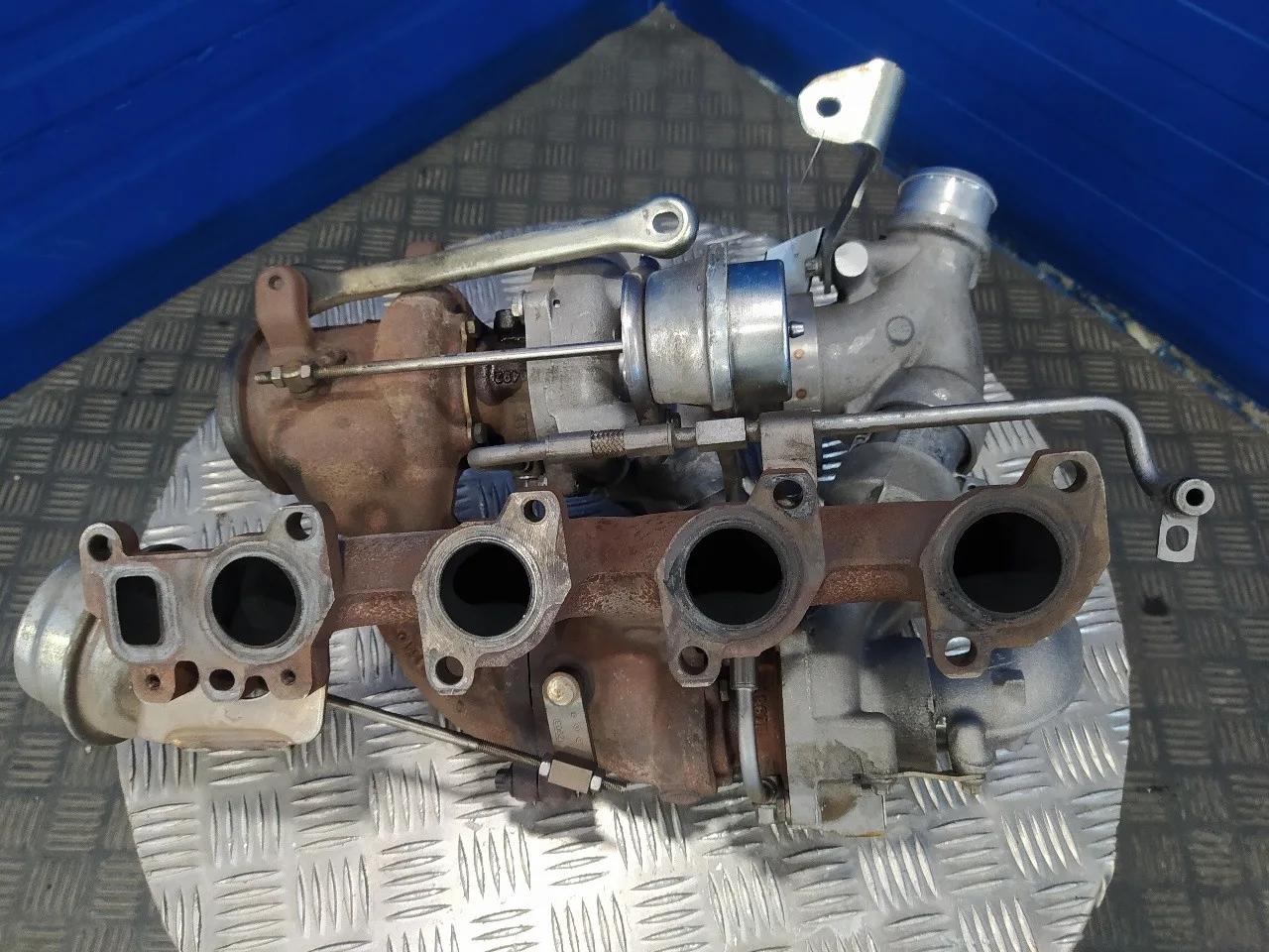 Turbo Reparacion para Mercedes-Benz Sprinterii Caja Cerrada (Desde 01.06)