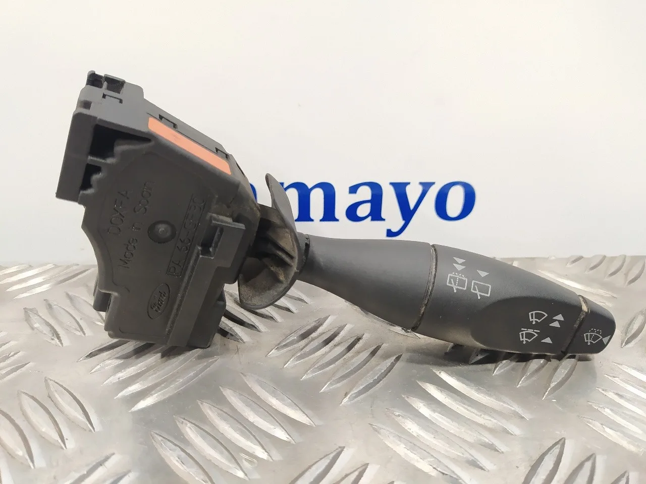 Mando Limpia para Ford Transit Caja Cerrada, Corta (Fy) (2000 =>)