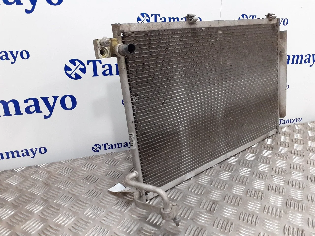 Condensador / Radiador Aire Acondicionado para Ford Fiesta (Cb1)