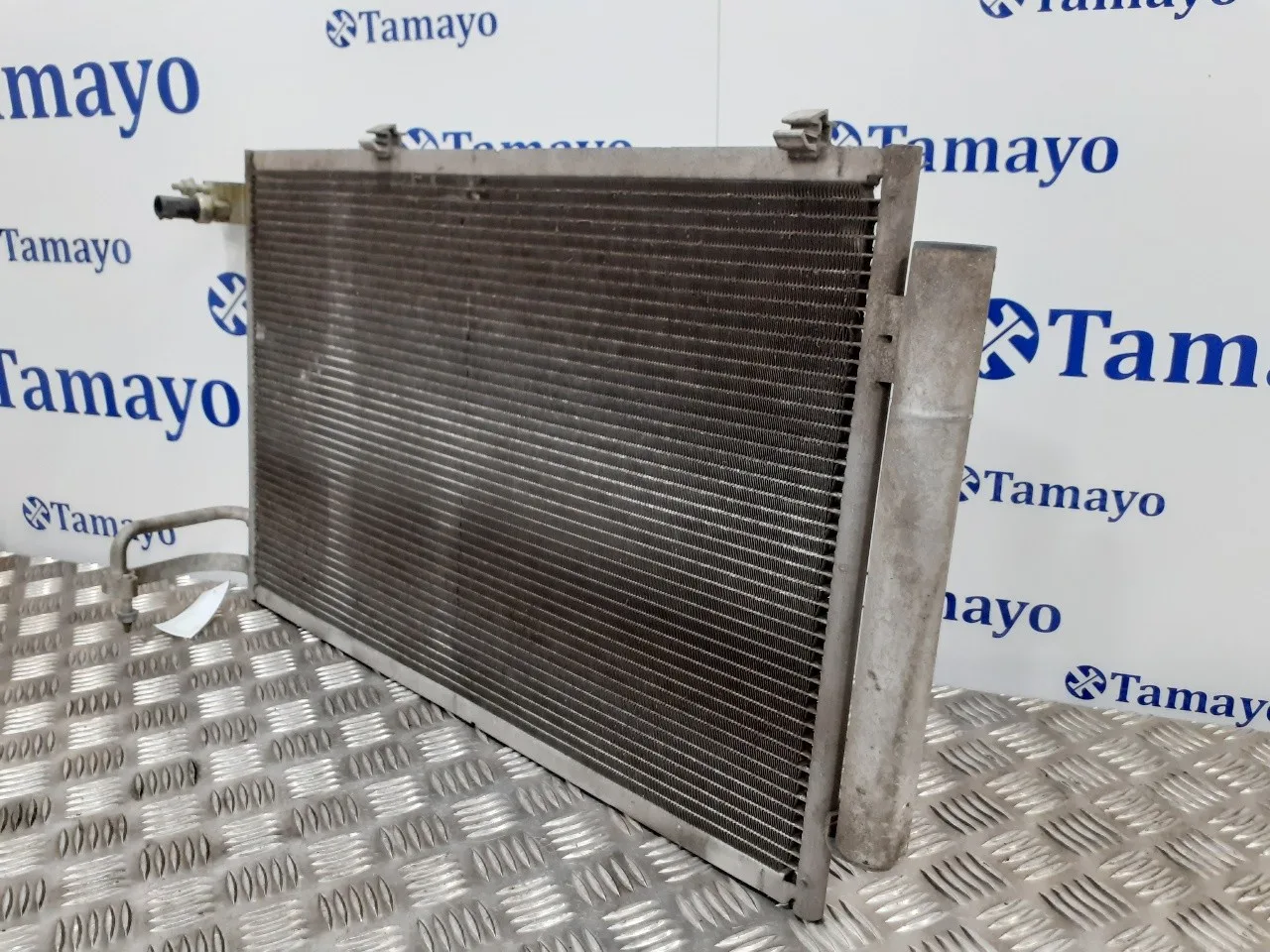Condensador / Radiador Aire Acondicionado para Ford Fiesta (Cb1)