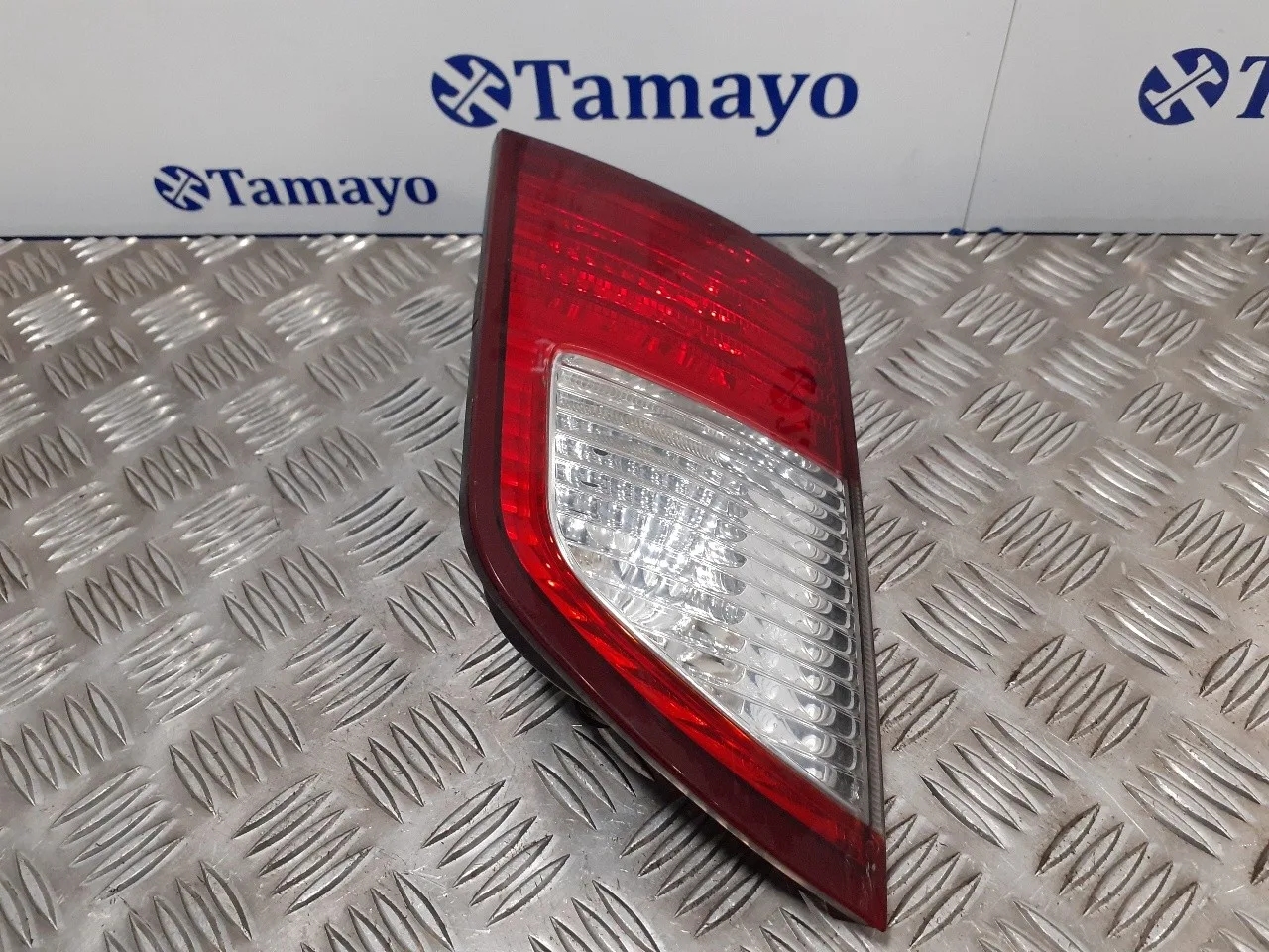 Piloto Trasero Derecho Porton para Ssangyong Kyron