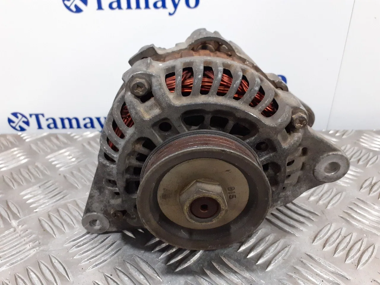 Alternador para Mitsubishi Lancer Berlina (C60A/C70A)