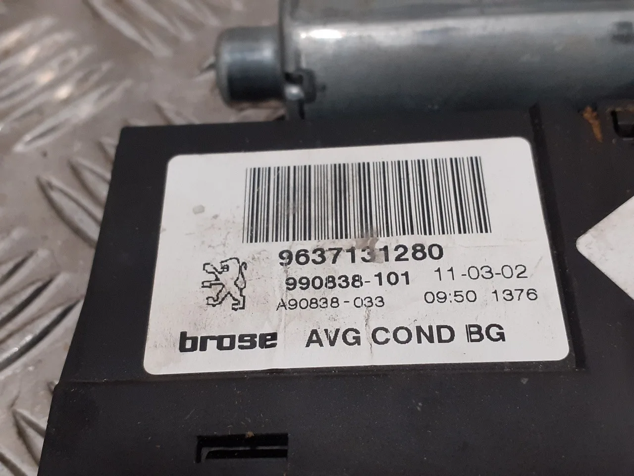 Motor Elevalunas Delantero Izquierdo para Peugeot 307 (S1)