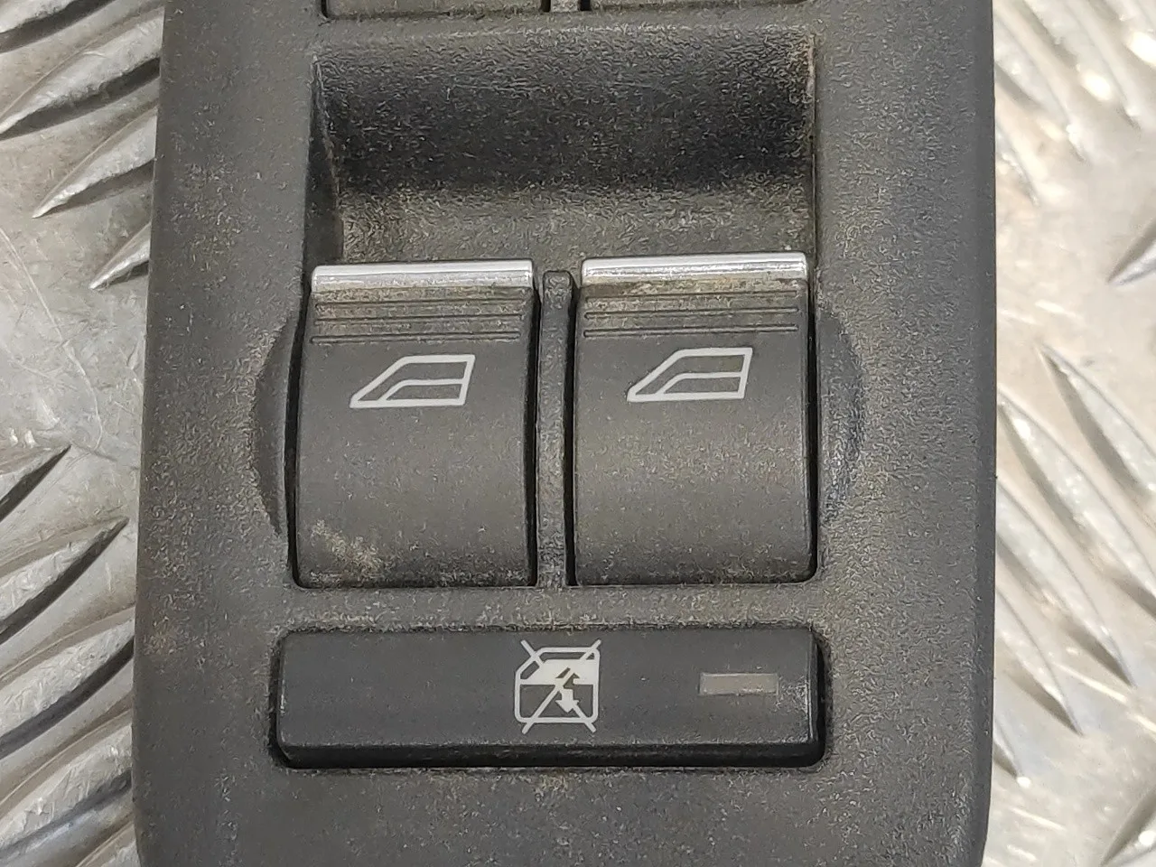 Mando Elevalunas Delantero Izquierdo para Ford Kuga (Cbv)