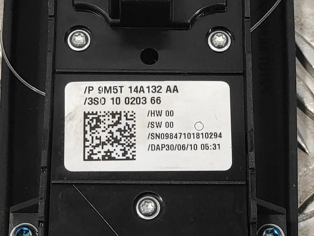 Mando Elevalunas Delantero Izquierdo para Ford Kuga (Cbv)