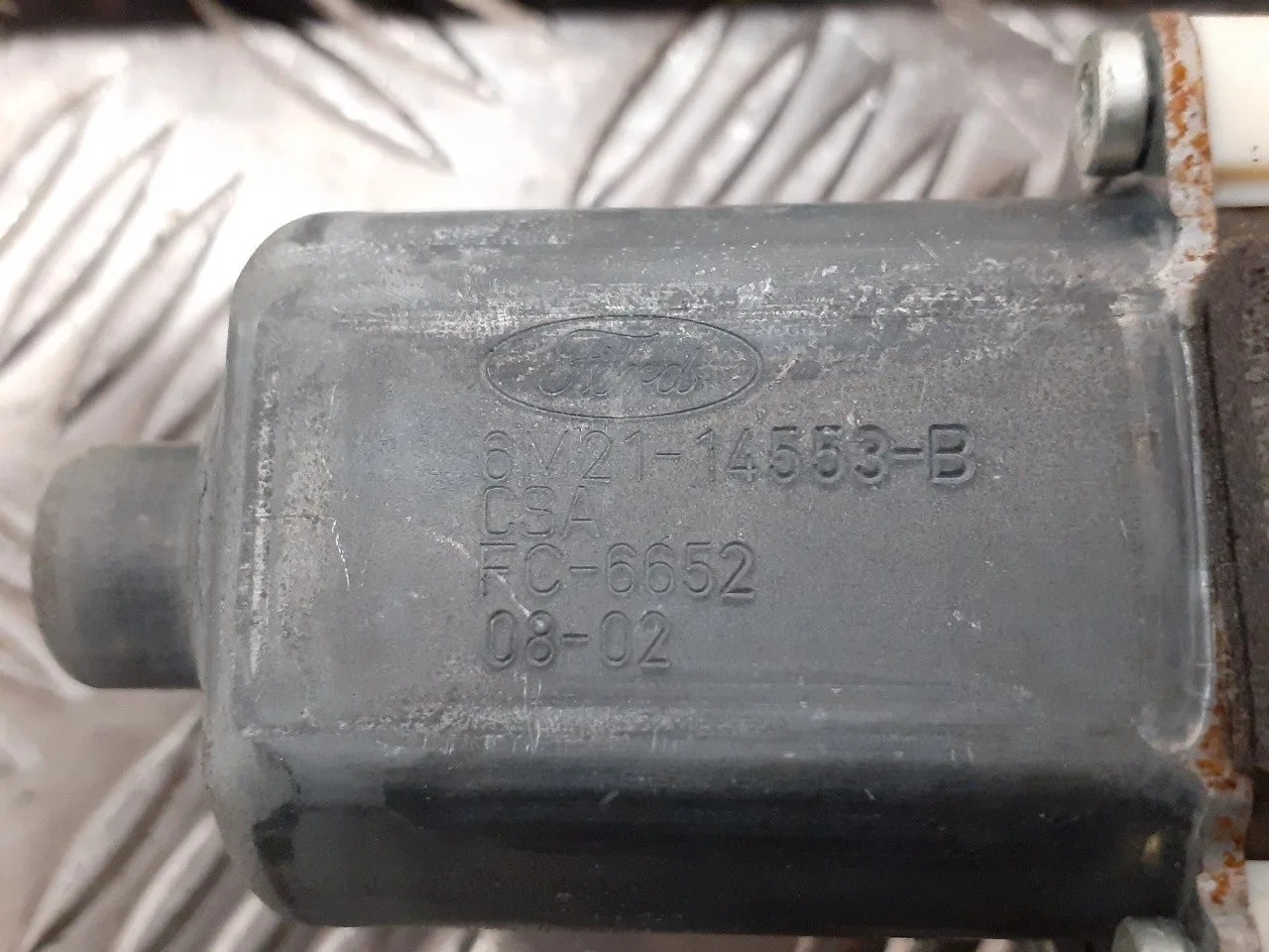 Elevalunas Delantero Derecho para Ford Mondeo Ber. (Ca2)