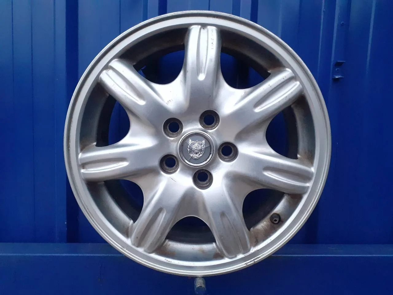 Llanta para Jaguar S-Type
