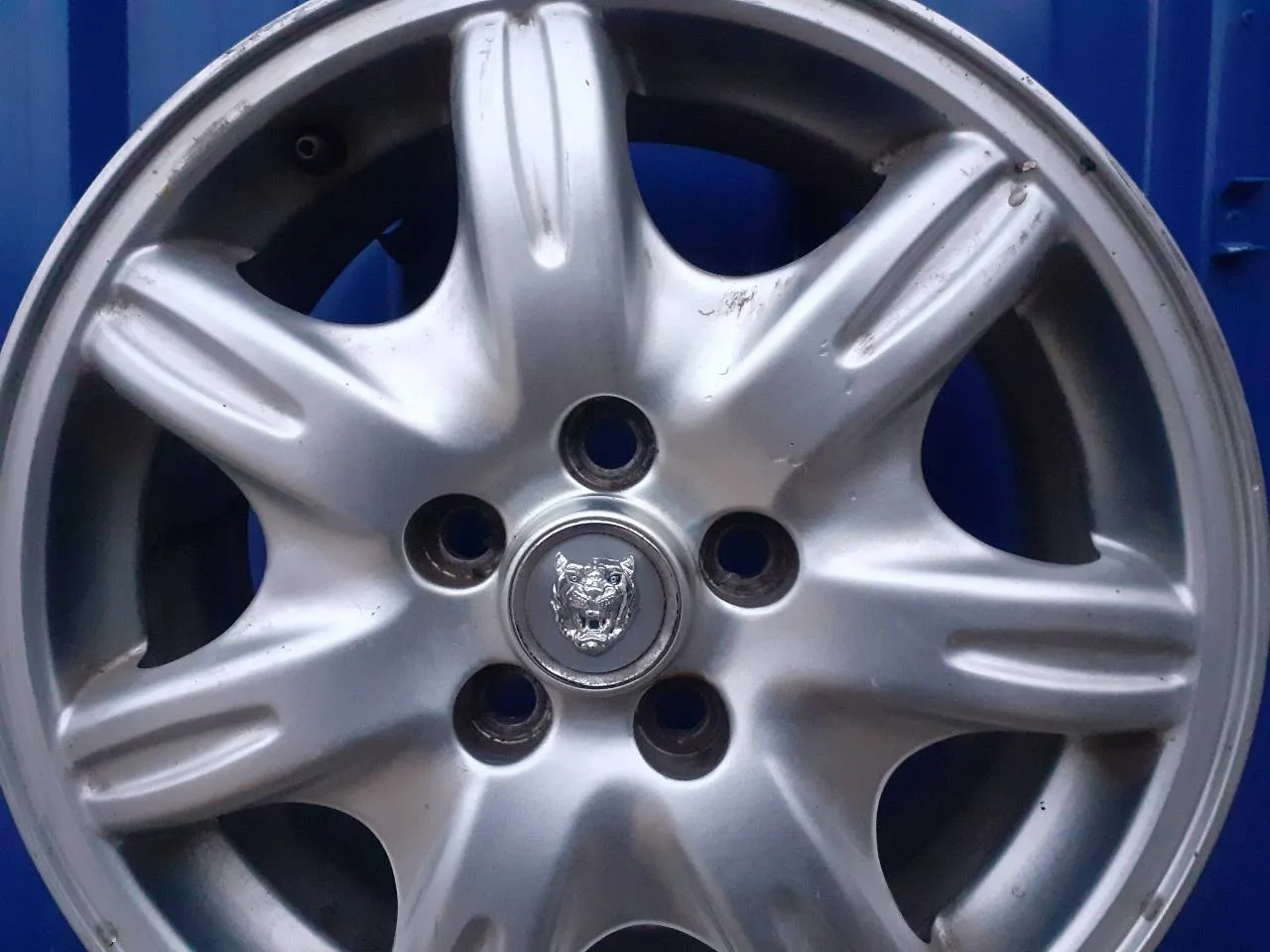 Llanta para Jaguar S-Type