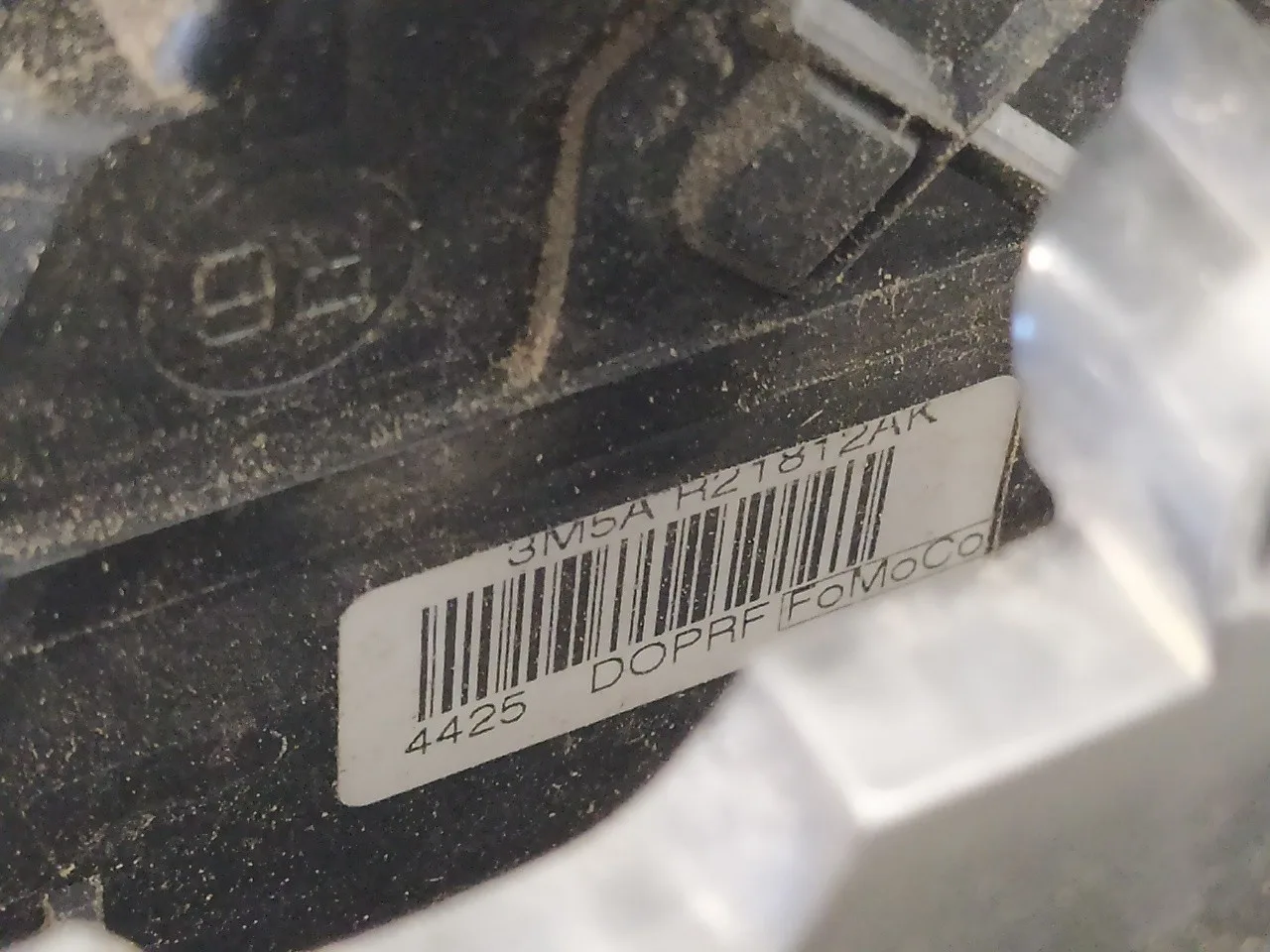 Cerradura Puerta Delantera Derecha para Ford Focus Berlina (Cap)