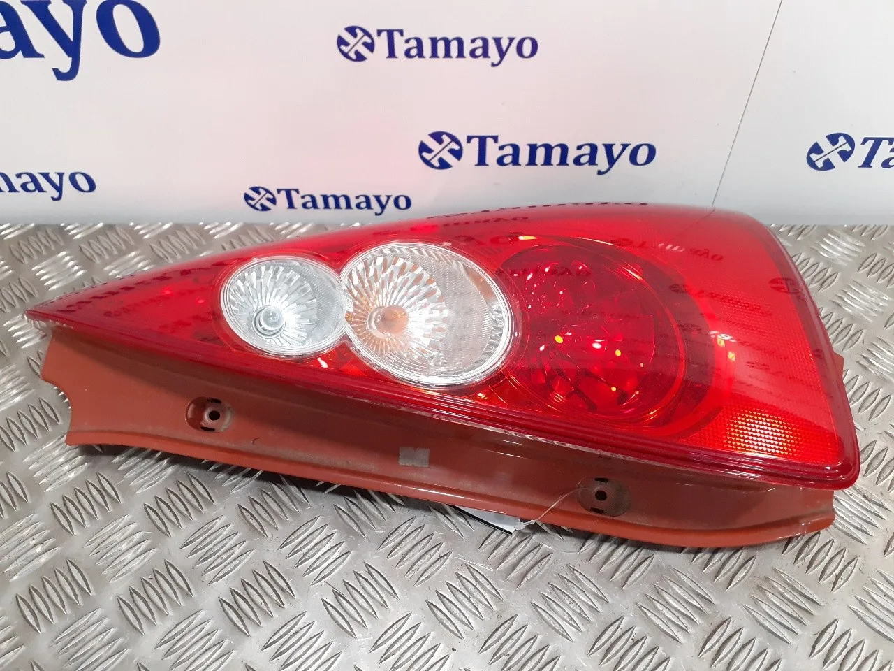 Piloto Trasero Derecho para Mazda 5 Berl. (Cr)