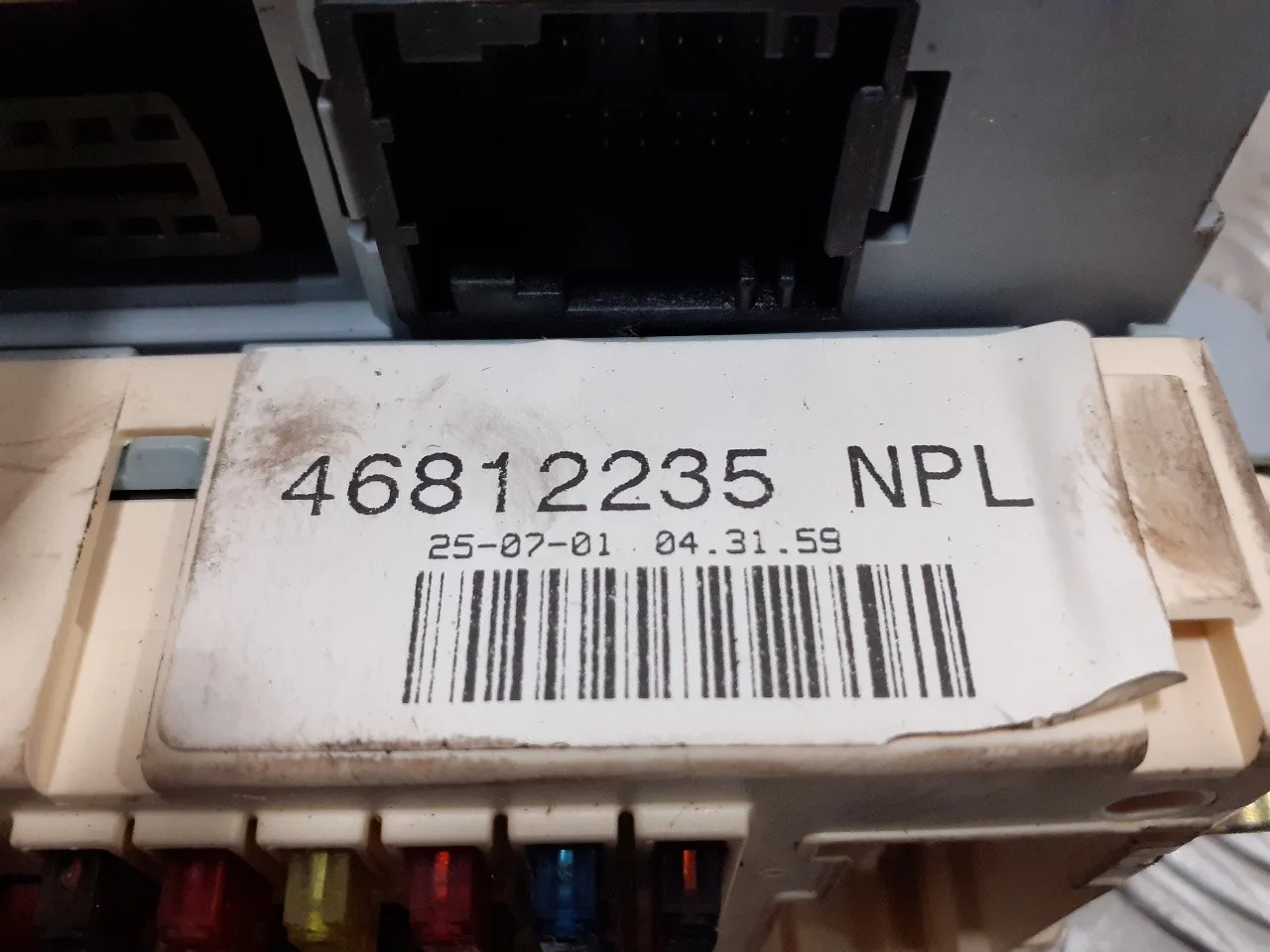 Caja Reles / Fusibles para Fiat Punto Berlina (188)