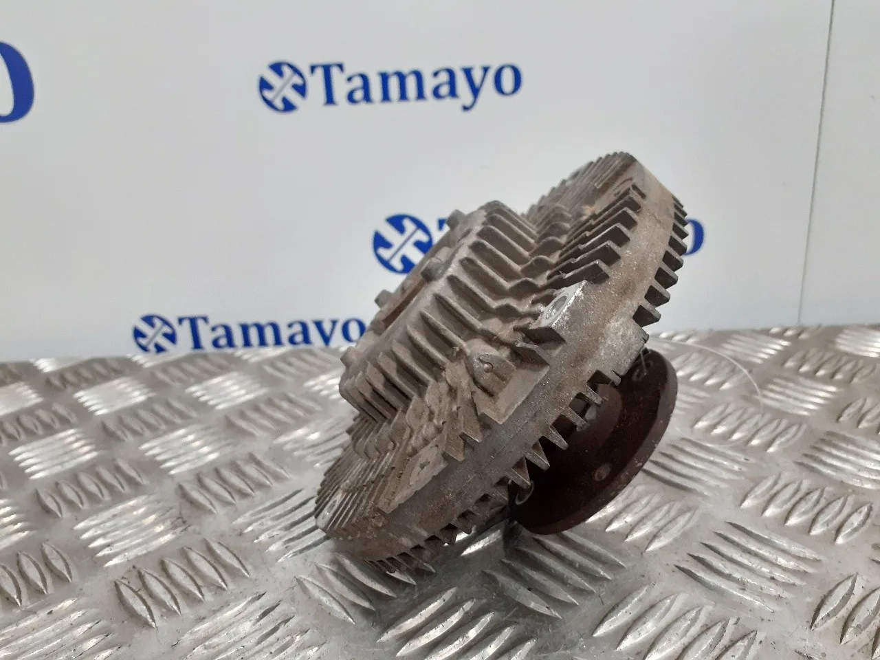 Maza Embrague Viscoso para Nissan Patrol (K/W160)
