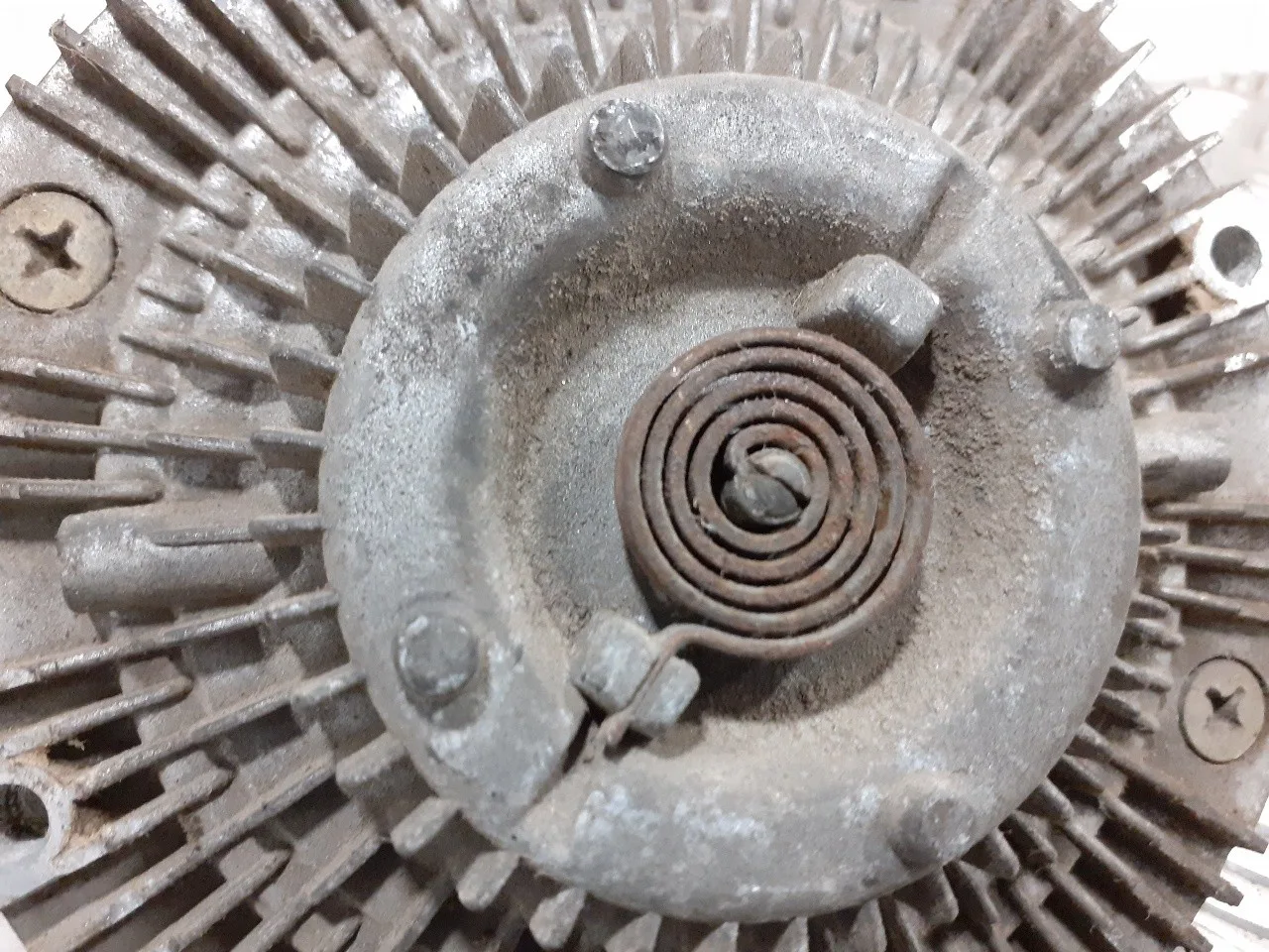 Maza Embrague Viscoso para Nissan Patrol (K/W160)