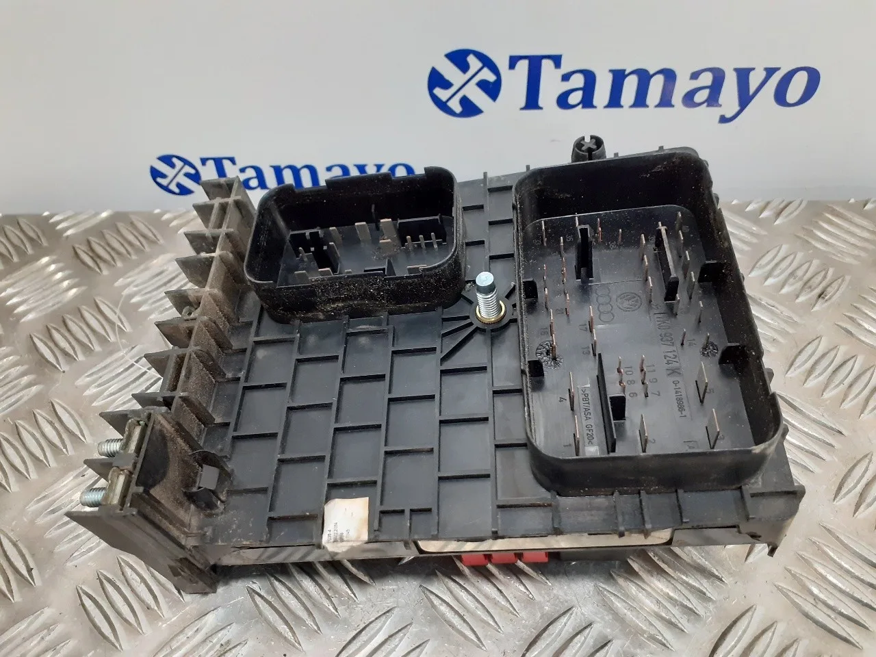 Caja Reles / Fusibles para Volkswagen Golf V Berlina (1K1)
