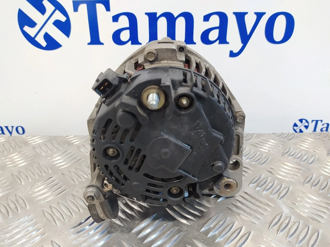 Alternador para Volkswagen Polo Berlina (6N1)