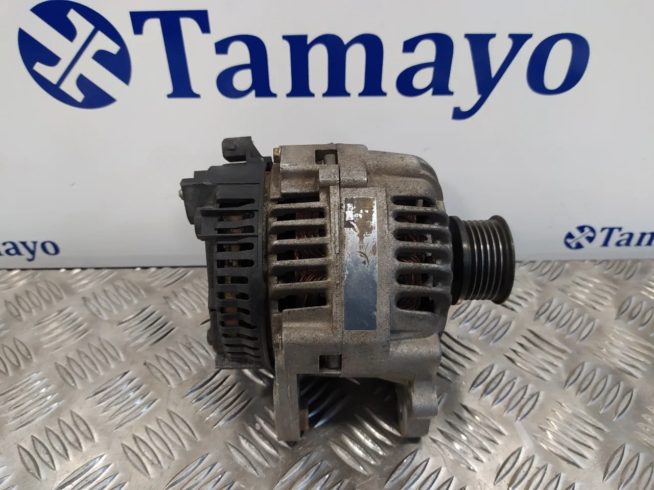 Alternador para Volkswagen Polo Berlina (6N1)