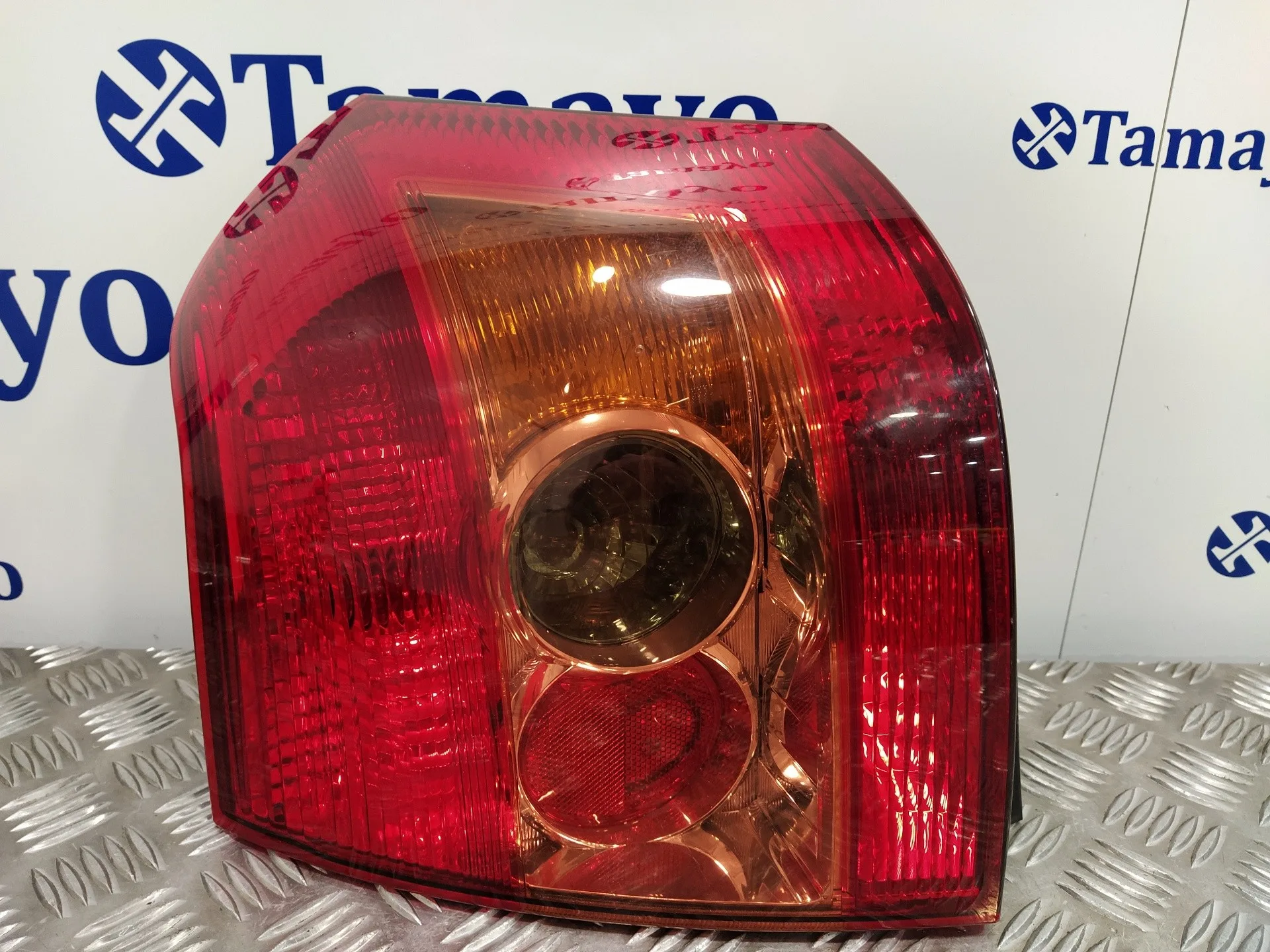 Piloto Trasero Izquierdo para Toyota Corolla (E12)