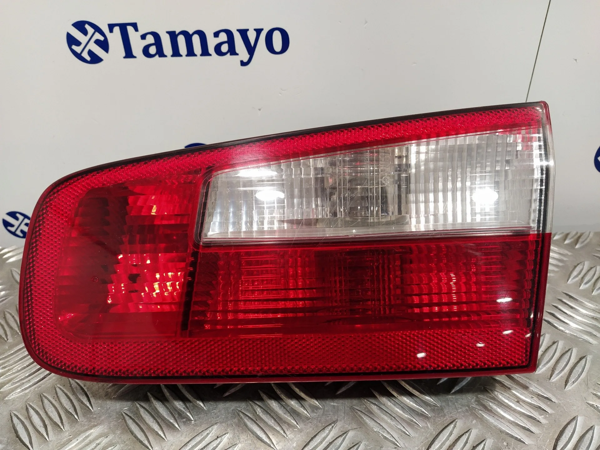Piloto Trasero Derecho Porton para Renault Laguna Ii (Bg0)