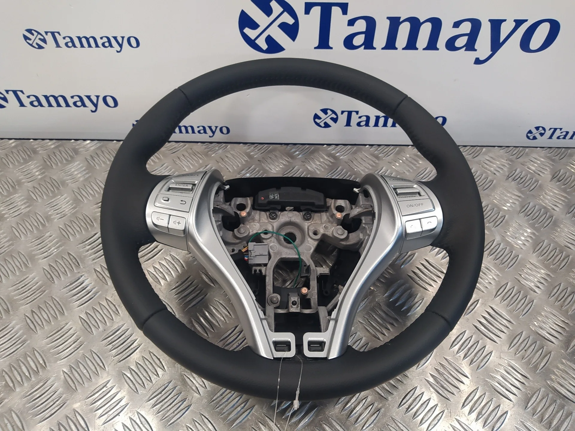 Volante para Nissan Qashqai (J11)