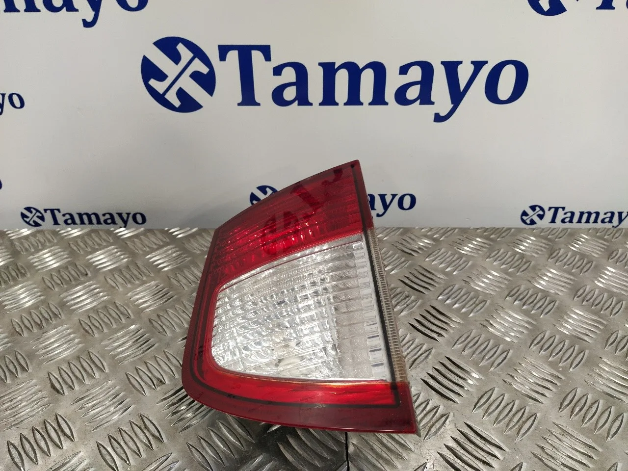 Piloto Trasero Derecho Porton para Ssangyong Kyron