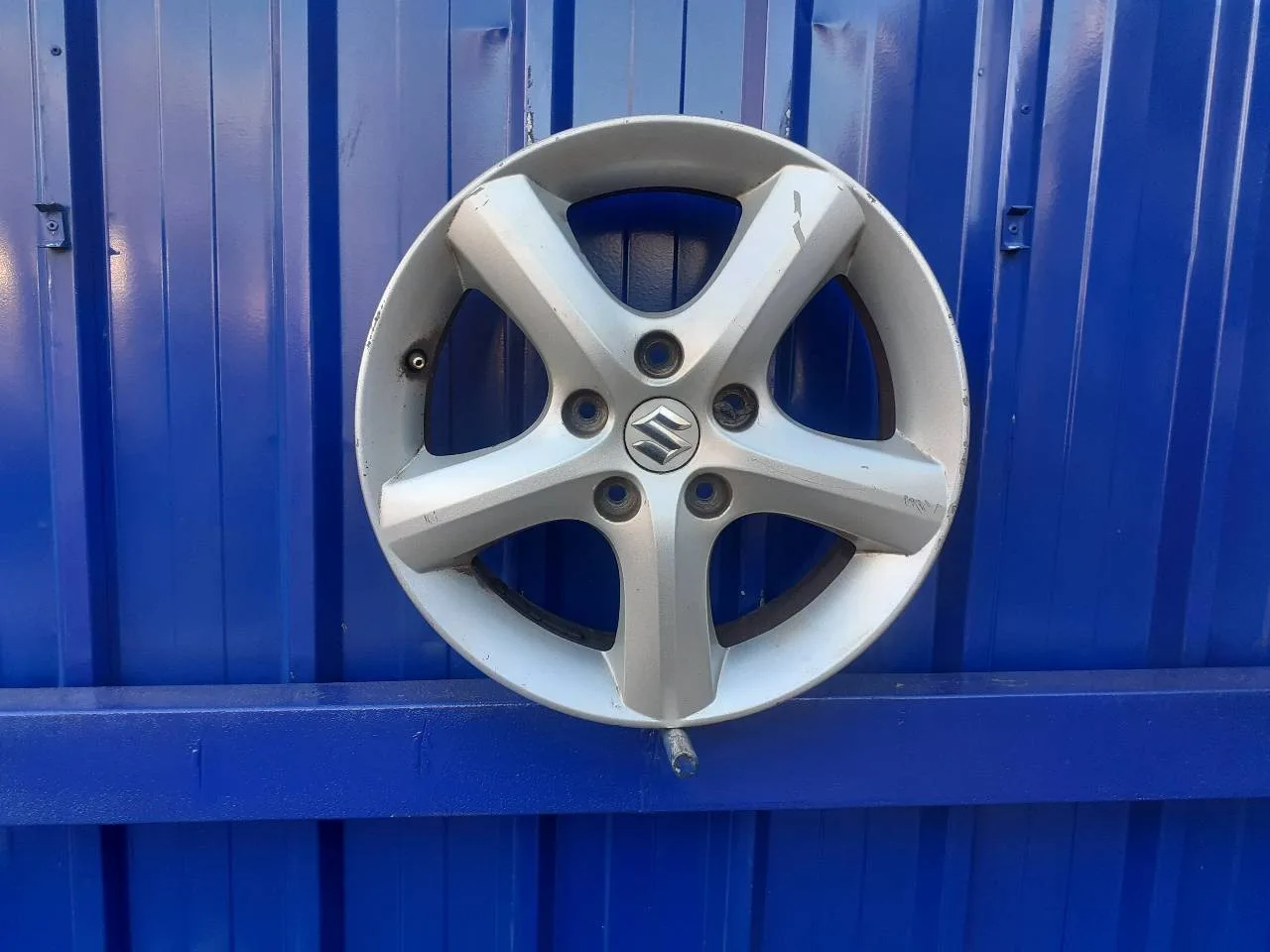 Llanta para Suzuki Sx4 Rw (Ey)